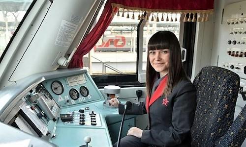 Женщины выбирают новые профессии