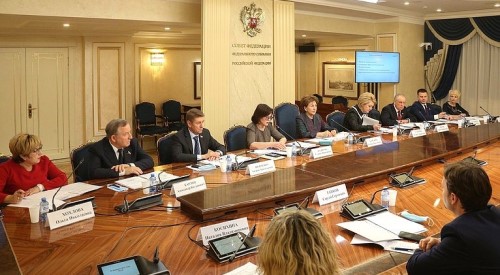 Художественные промыслы: сохранять и развивать