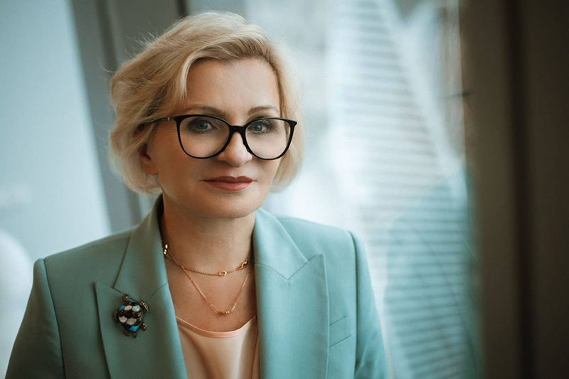 Людмила Щербакова. Координатор проекта Совета ЕЖФ «Женщины в фармацевтической промышленности» Людмила Щербакова награждена Орденом Почёта