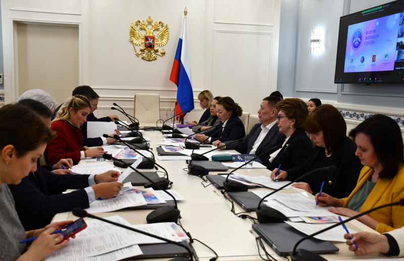 Развитие женского предпринимательства и сохранение традиционной культуры коренных народов обсудят эксперты Первого форума женщин Севера