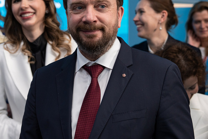 ЕЖФ на ПМЭФ-2026