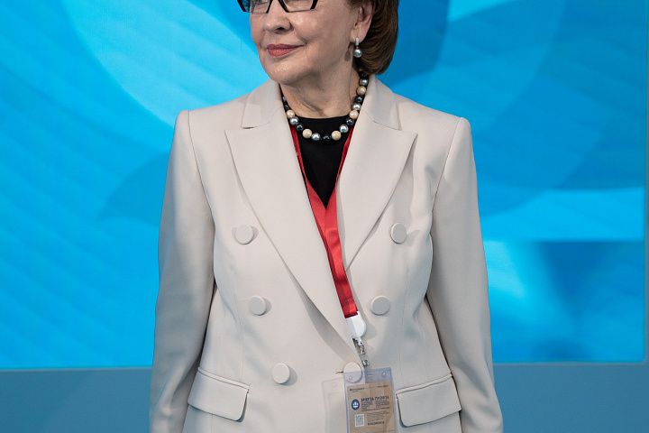 ЕЖФ на ПМЭФ-2026