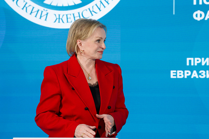 ЕЖФ на ПМЭФ-2026