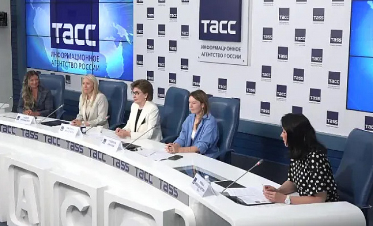 Масштабирование образовательной программы «Женщина может» в регионах России