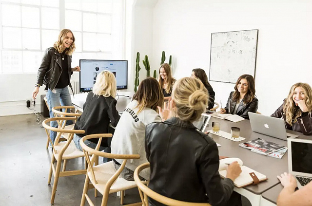 Международный опыт образовательных программы для женщин обсудят на отдельной сессии Третьего Евразийского форума