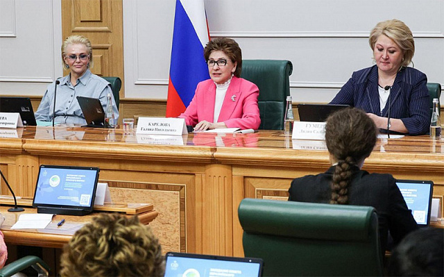 Сразу три новых проекта в интересах женщин будут включены в «портфель» Совета Евразийского женского форума
