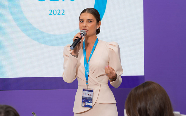 ПМЭФ-2023: профориентационную платформу представили на стенде ЕЖФ в рамках проекта «Женщины в ИТ»