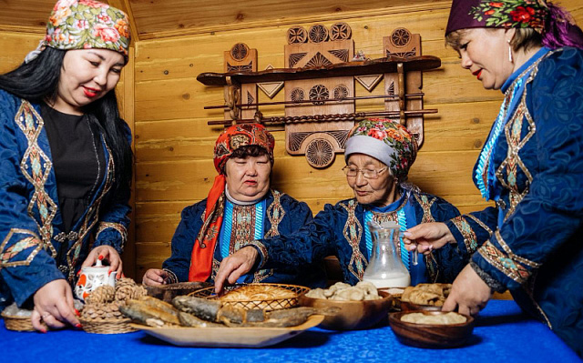 Продлены сроки приема фотоисторий, посвященных женщинам, на конкурс «ОБЪЕКТИВная благотворительность»